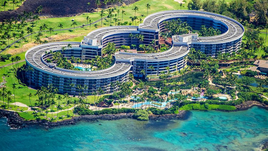 Aerial view of Ocean Tower resort in Hawaii