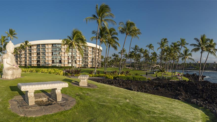 Aerial view of Ocean Tower resort in Hawaii