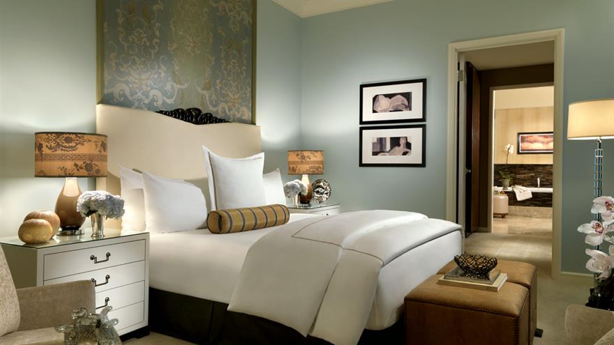 Bedroom at Trump International Hotel Las Vegas