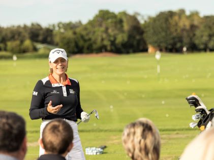 Annika Sorenstam talks with Hilton Grand Vacations Owners at an HGV Presents event