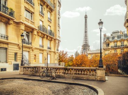 View of Eiffel Tower in autumn in Paris, France