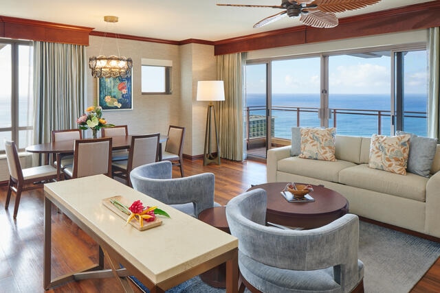 Interior shot of gorgeously designed 3-Bedroom Penthouse Suite and sprawling Pacific ocean views, Grand Waikikian, a Hilton Grand Vacations Club, Oahu. 