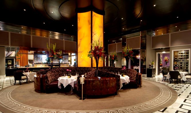 Extravagant dining décor, DJT Michelin-starred restaurant, Trump International Hotel Las Vegas. 