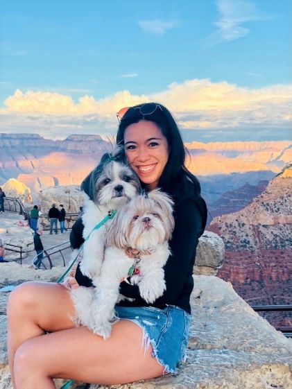Hilton Grand Vacations Owner Raeanne and her two dogs at the Grand Canyon