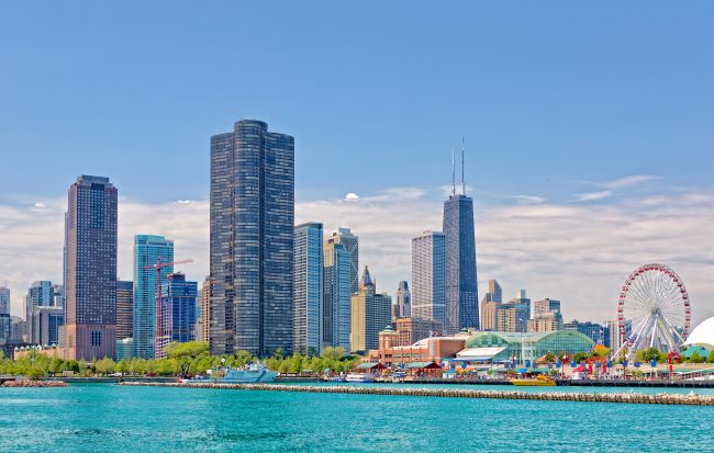 Chicago skyline on a sunny day