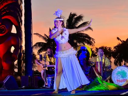Waikiki Starlight Luau at Hilton Hawaiian Village