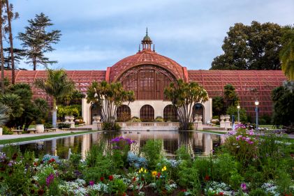 Unique architecture, San Diego Zoo, California. 