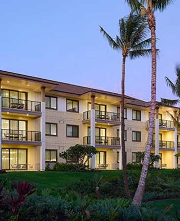 Exterior of Maui Bay Villas, a Hilton Grand Vacations Club