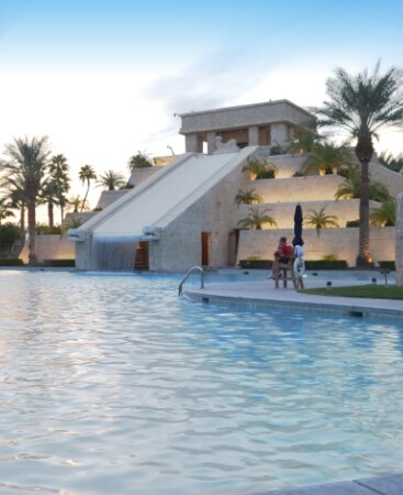 Pool and stepped pyramid at Cancun Las Vegas, a Hilton Vacation Club