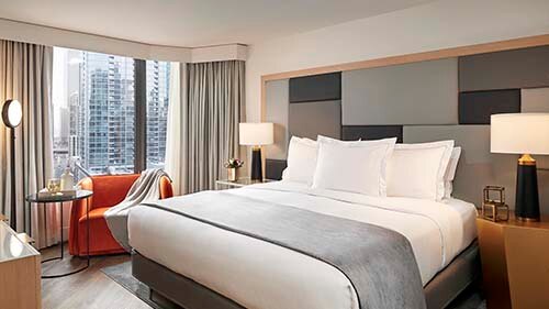 Hilton Grand Vacations Chicago Downtown / Magnificent Mile Bedroom