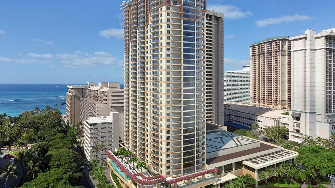 Exterior view of The Grand Islander by Hilton Grand Vacations Club
