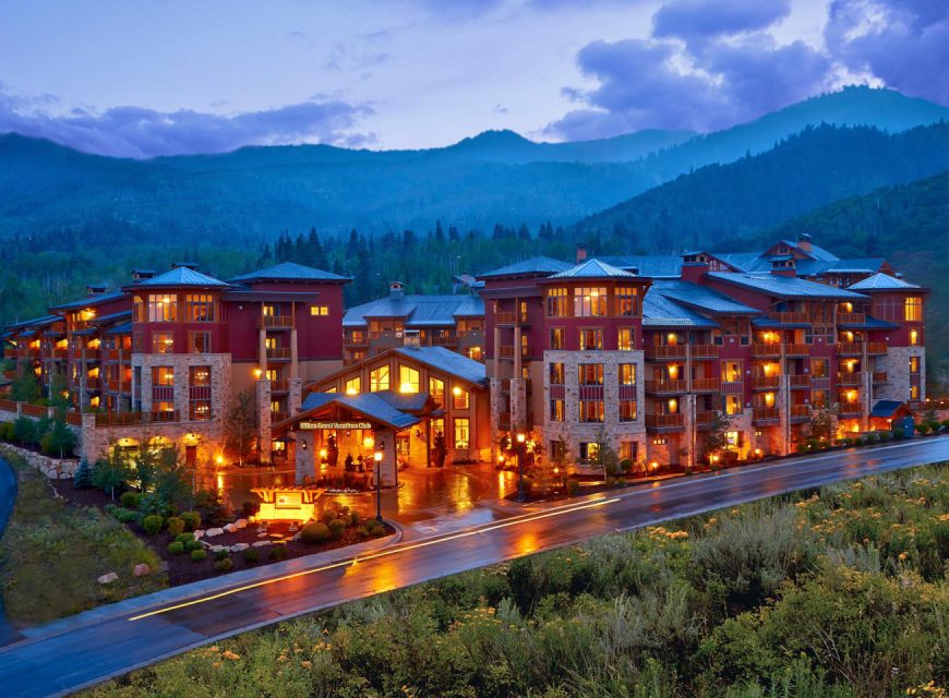 Sunrise view of the Sunrise Lodge, a Hilton Grand Vacations Club in Park City, Utah